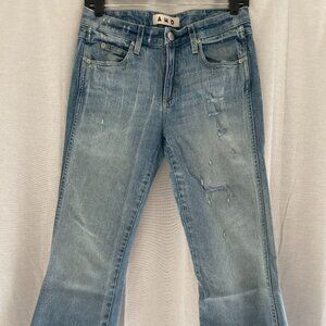AMO "Kick Crop Sweet Cheeks" jeans, size 27